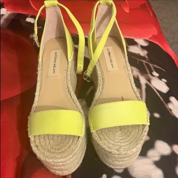 NEW.  ANTONIO.  .  MELANI. - Picture 3 of 5